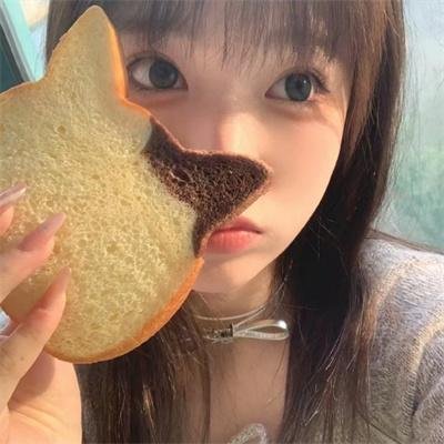 我将爱情葬深海